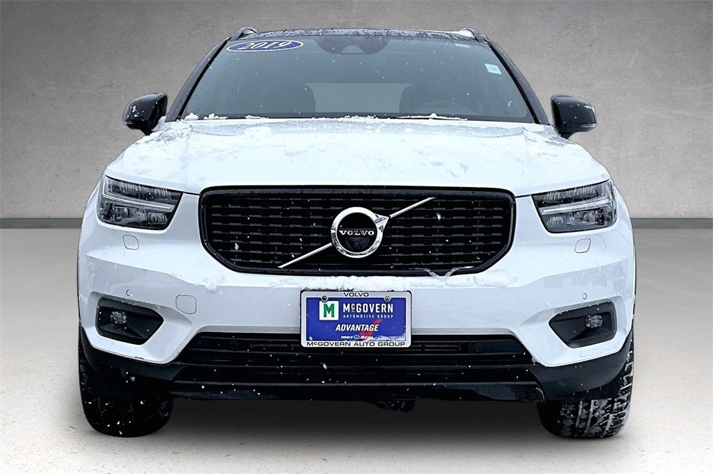 Used 2019 Volvo XC40 R-Design SUV