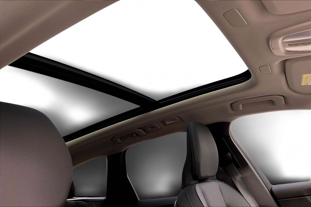 2026 Volvo XC60 Plus - Photo 26