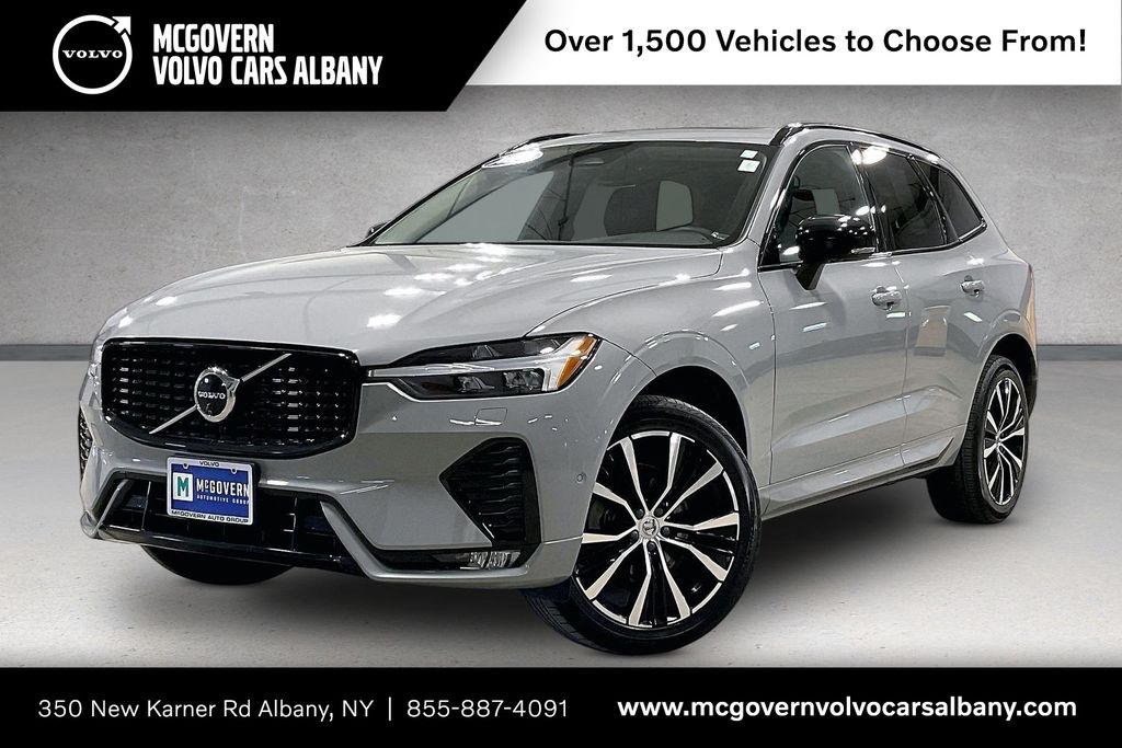 2024 Volvo XC60 B5 Plus Dark Theme AWD's photo