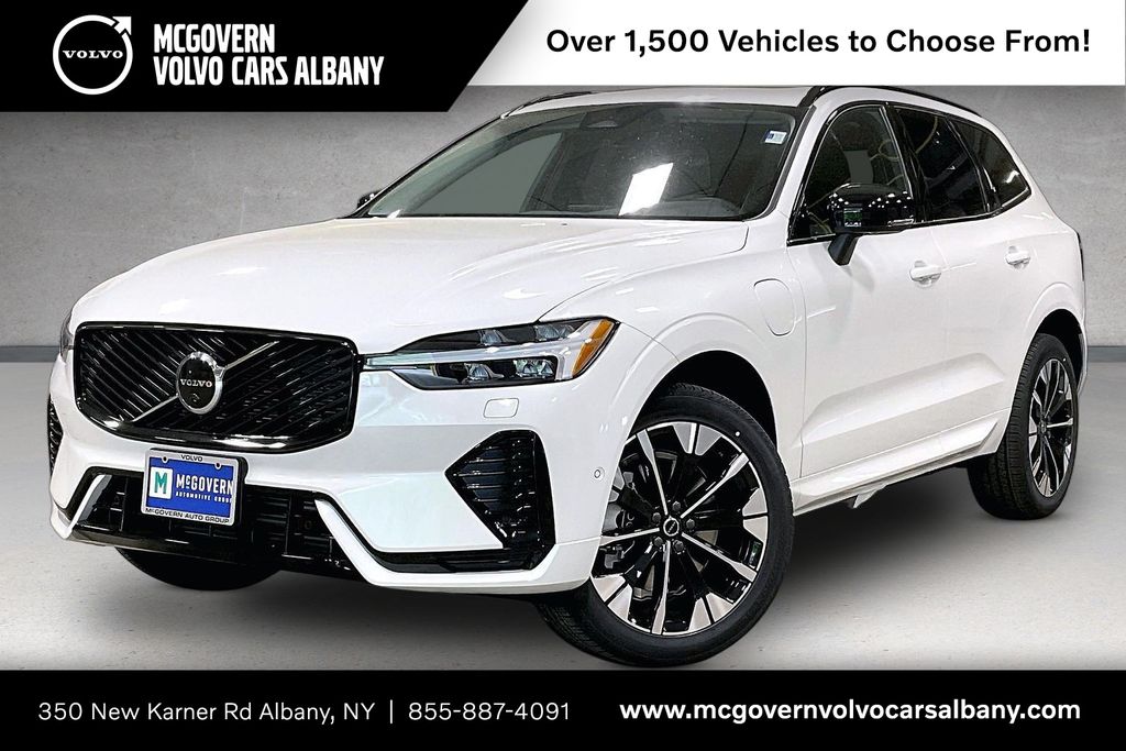 2026 Volvo XC60 T8 Plus Dark AWD's photo
