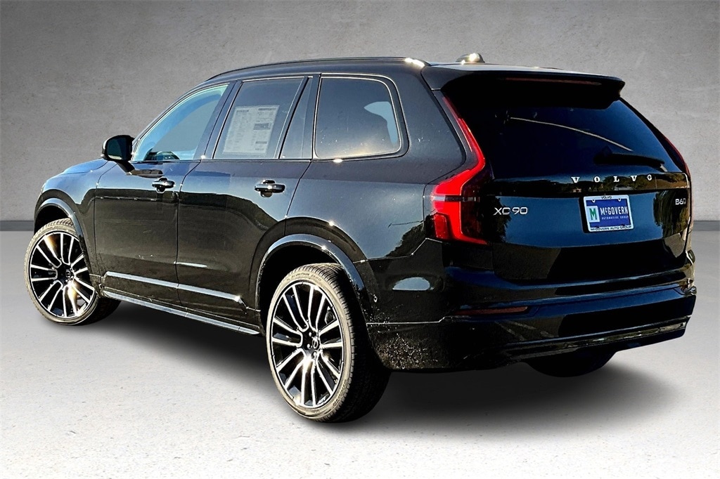 New 2026 Volvo XC90 B6 Ultra Dark Theme 6-Seater SUV