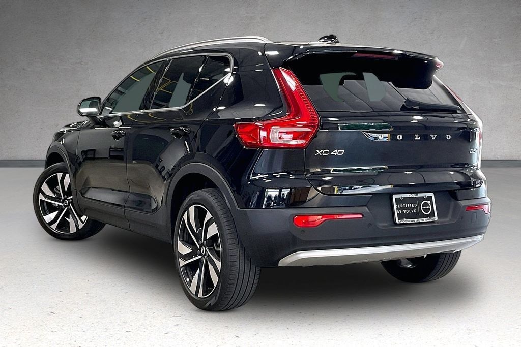 Certified 2023 Volvo XC40 B5 Plus Bright Theme SUV