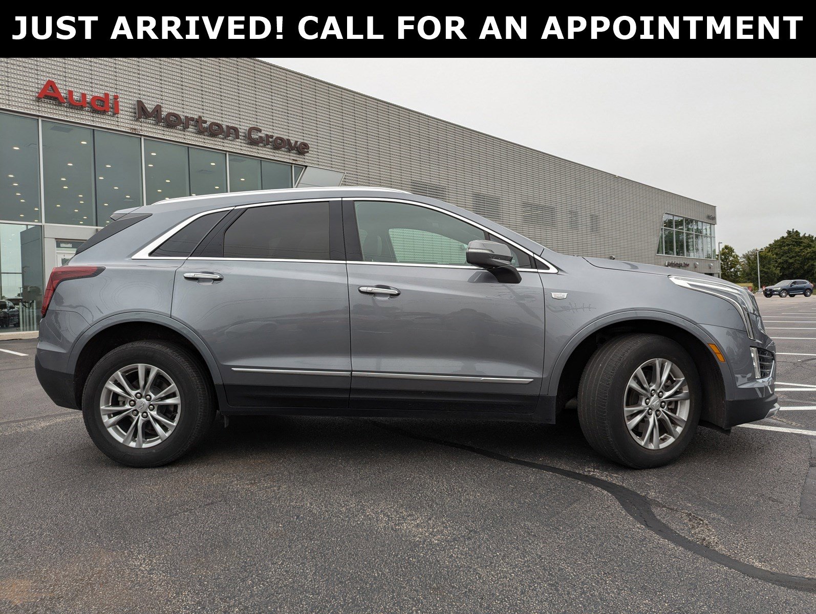 Used 2020 Cadillac XT5 Premium Luxury with VIN 1GYKNCRS5LZ118099 for sale in Morton Grove, IL