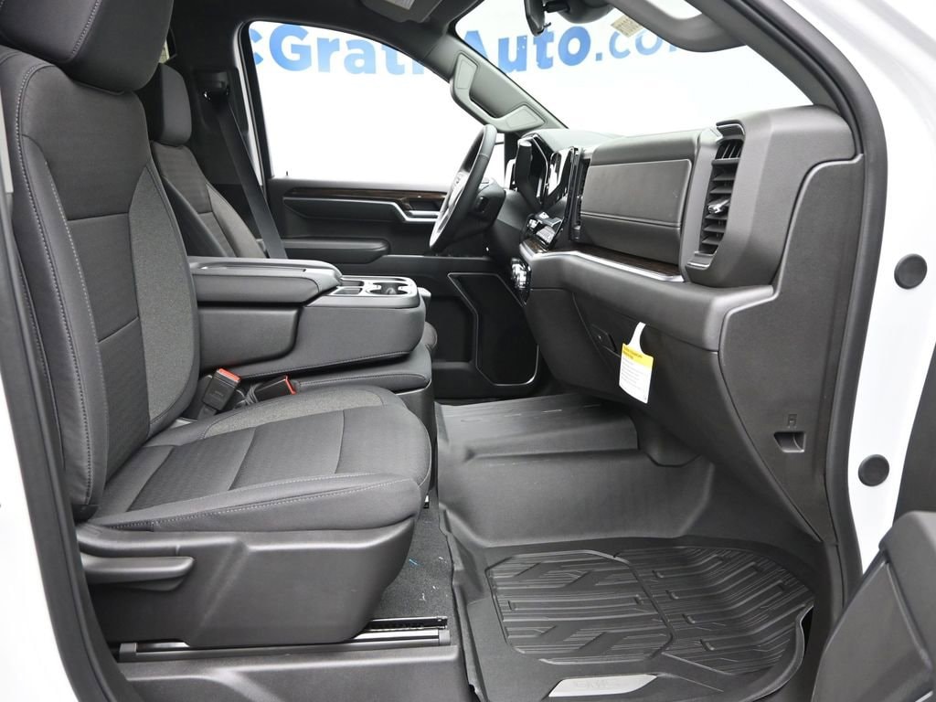 2026 GMC Sierra 1500 SLE - Photo 9