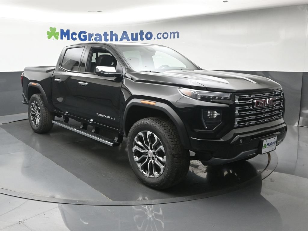 2026 GMC Canyon Denali - Photo 2