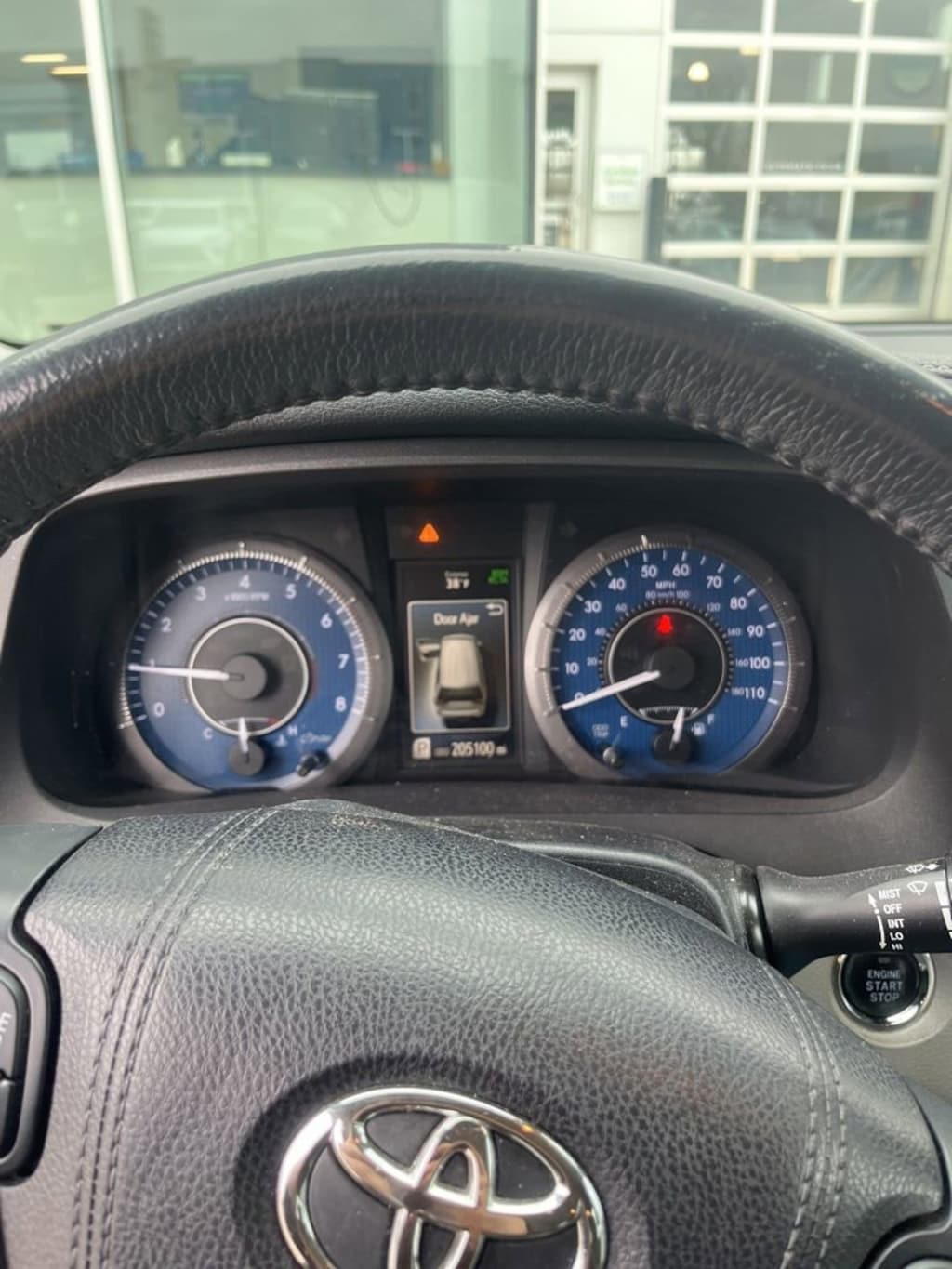 Used 2018 Toyota Sienna XLE Auto Access Seat Van Passenger Van