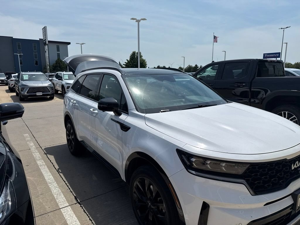 Used 2023 Kia Sorento SX Prestige SUV
