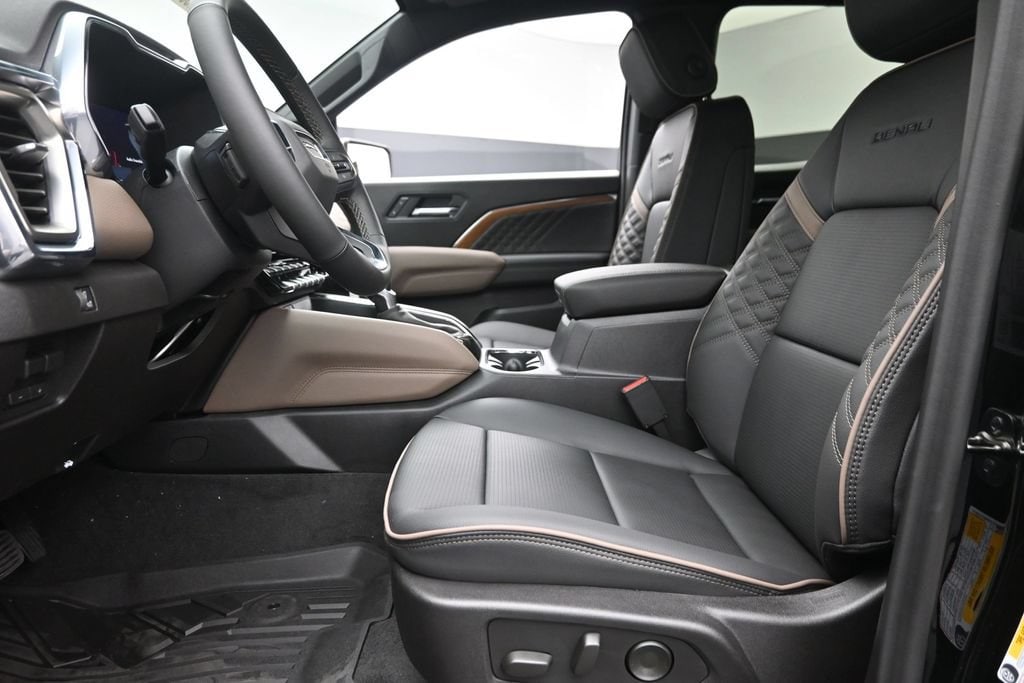2026 GMC Canyon Denali - Photo 16
