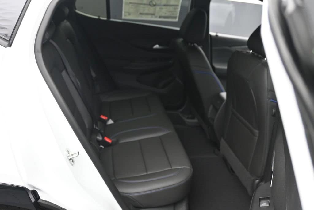 2026 Buick Envista Sport Touring - Photo 10