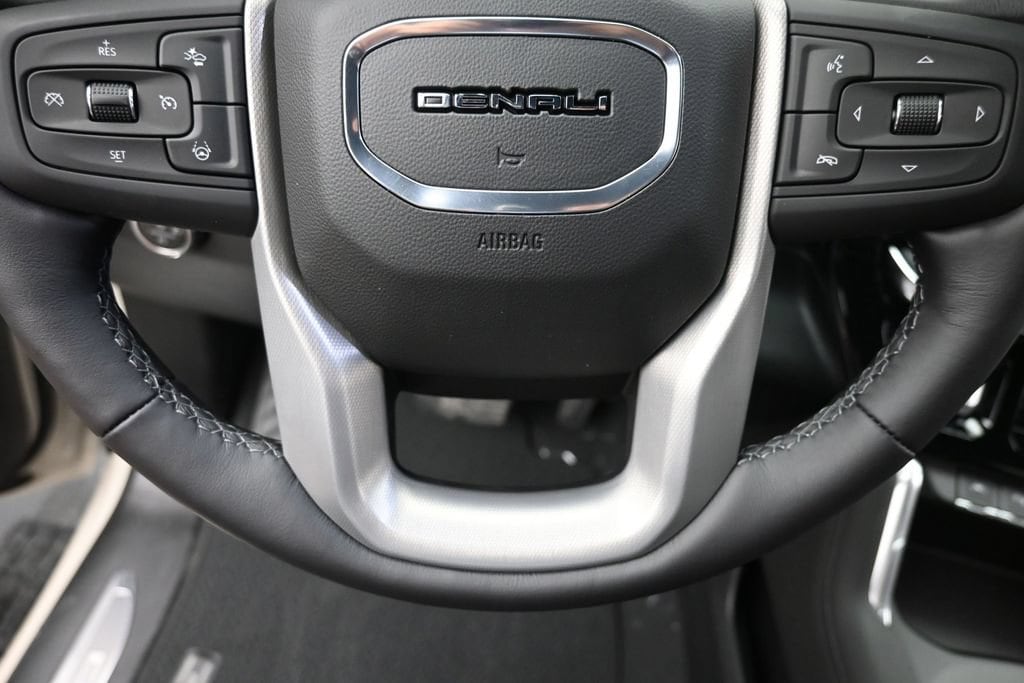 2026 GMC Sierra 1500 Denali - Photo 17