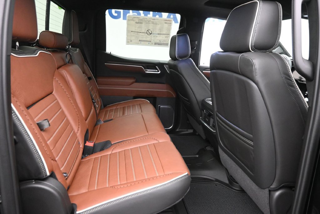 2026 GMC Sierra 1500 Denali Ultimate - Photo 10
