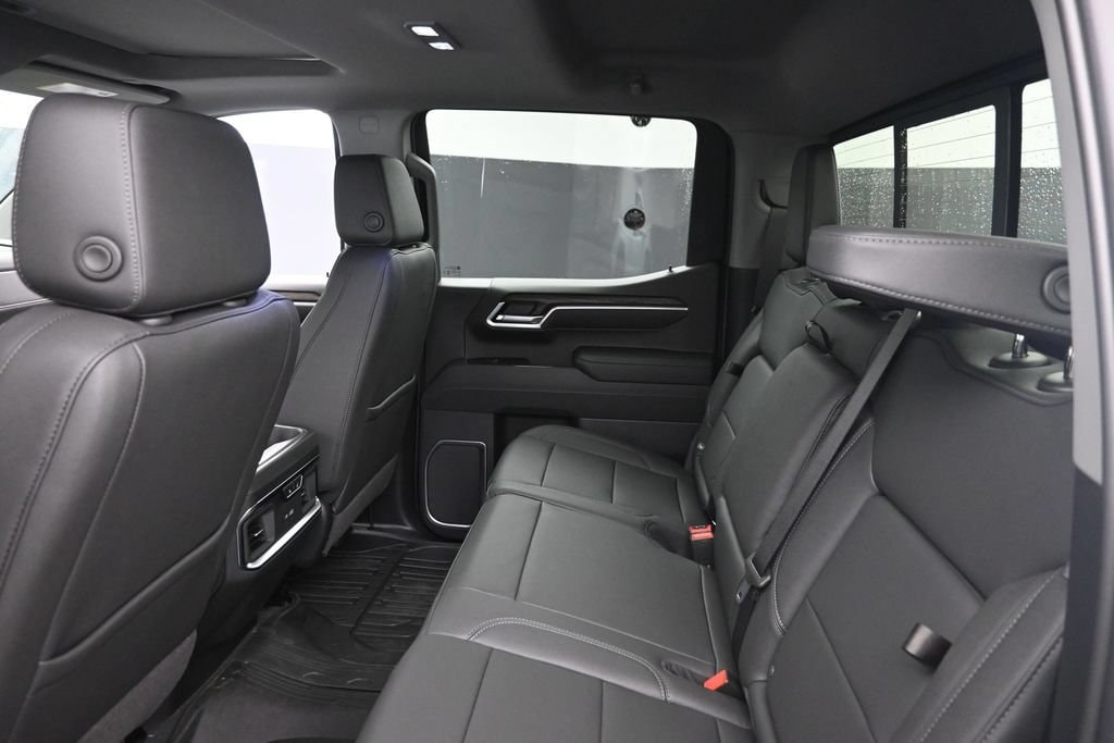 2026 GMC Sierra 1500 SLT - Photo 12