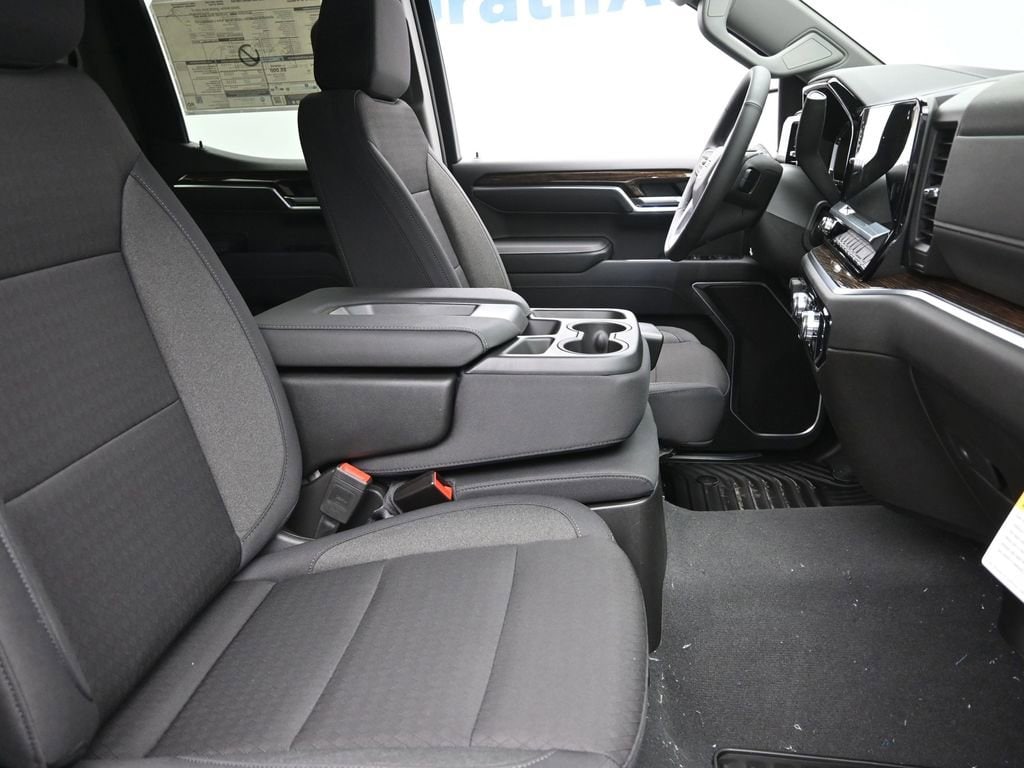 2025 GMC Sierra 1500 SLE - Photo 6