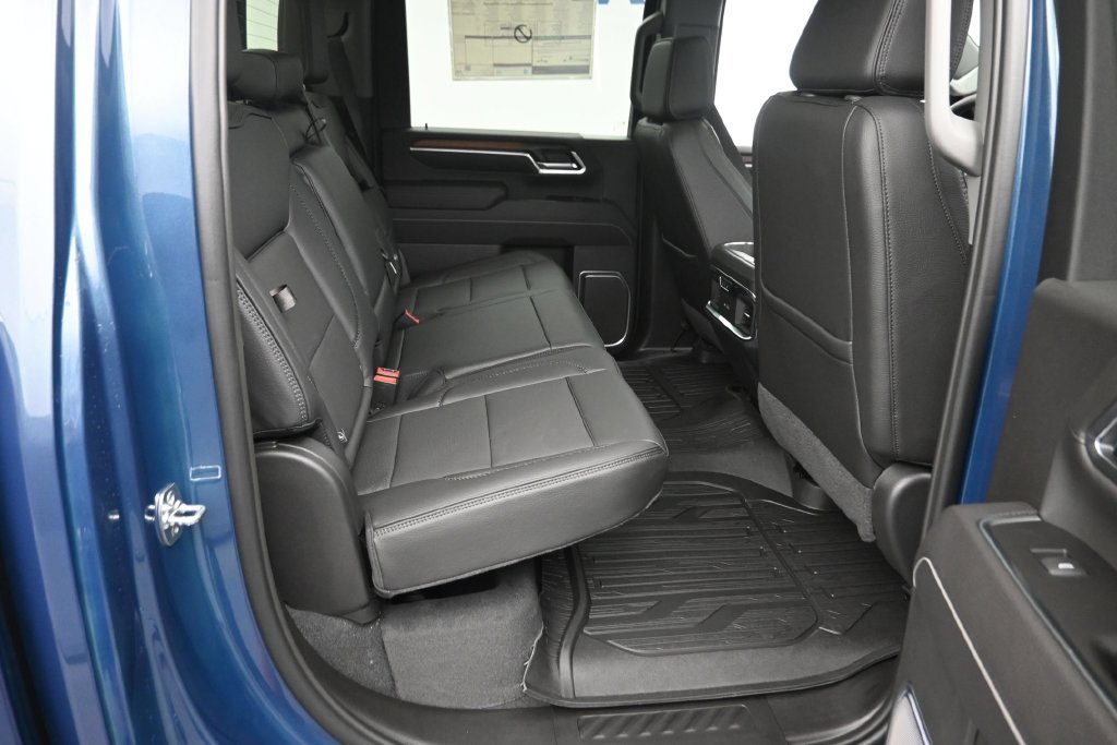 2026 GMC Sierra 2500HD Denali - Photo 10