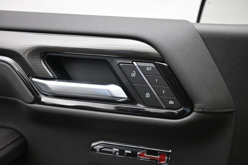 2026 GMC Sierra 1500 AT4 - Photo 17