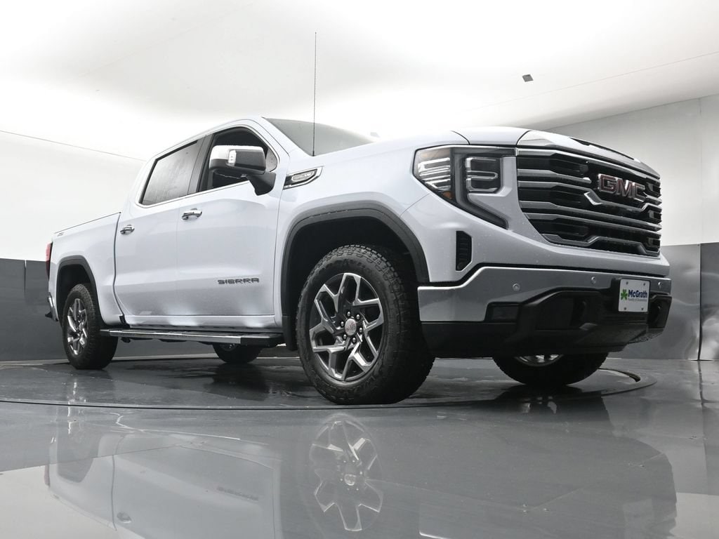 2026 GMC Sierra 1500 SLT - Photo 24