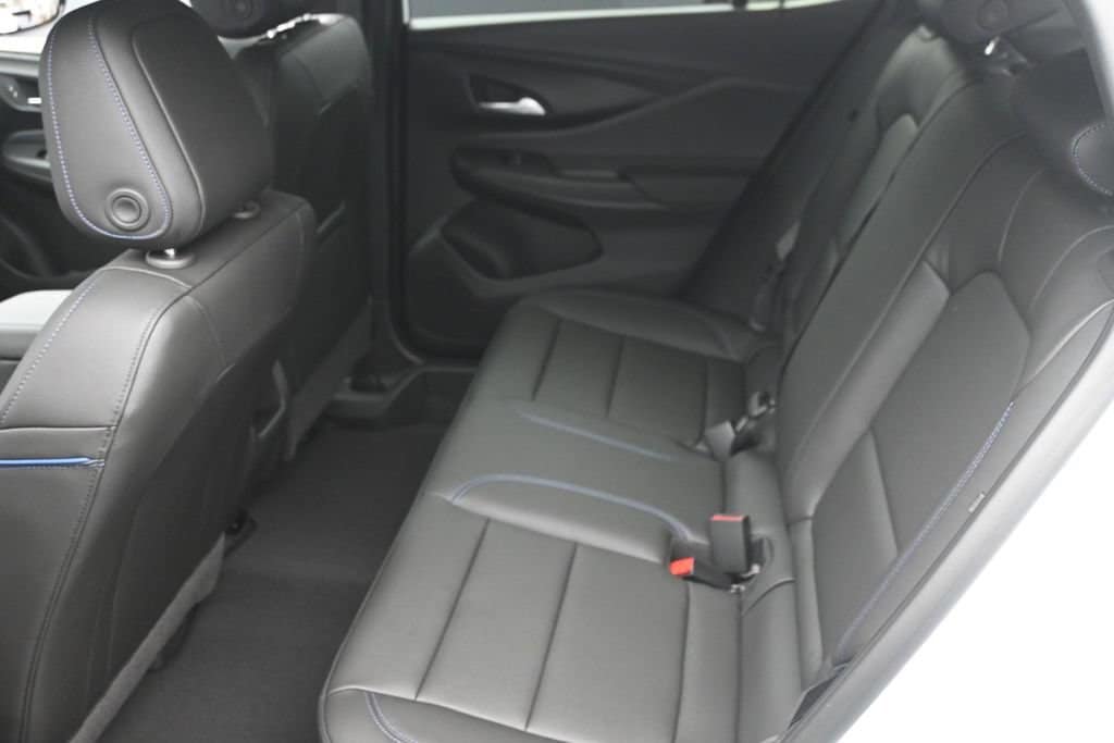 2026 Buick Envista Sport Touring - Photo 12