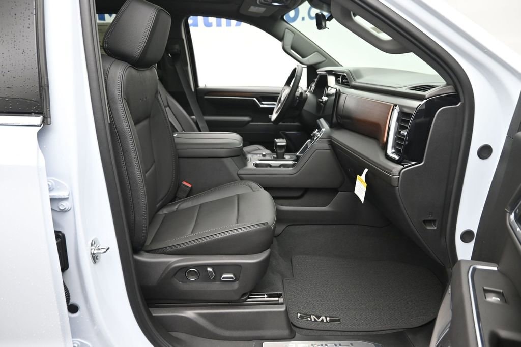 2026 GMC Sierra 1500 Denali - Photo 9