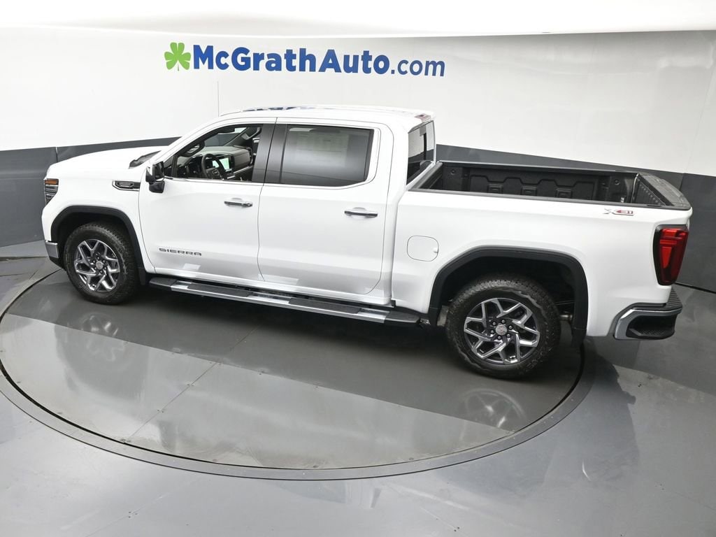 2026 GMC Sierra 1500 SLT - Photo 24