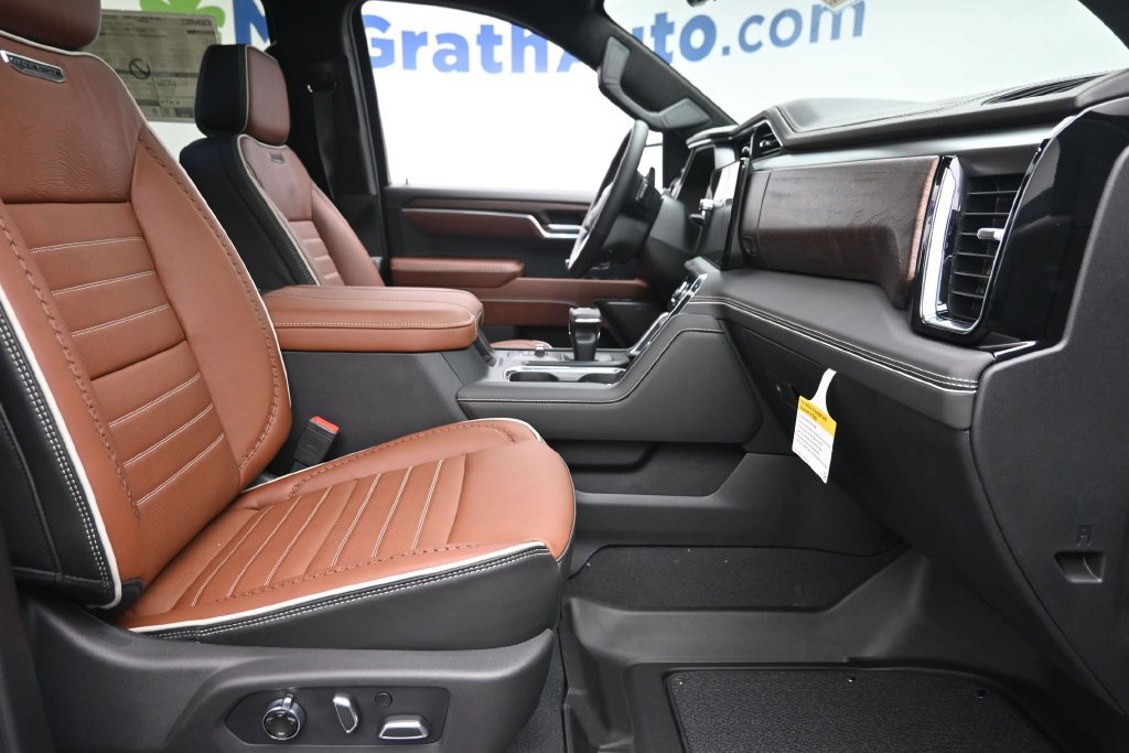 2026 GMC Sierra 1500 Denali Ultimate - Photo 8