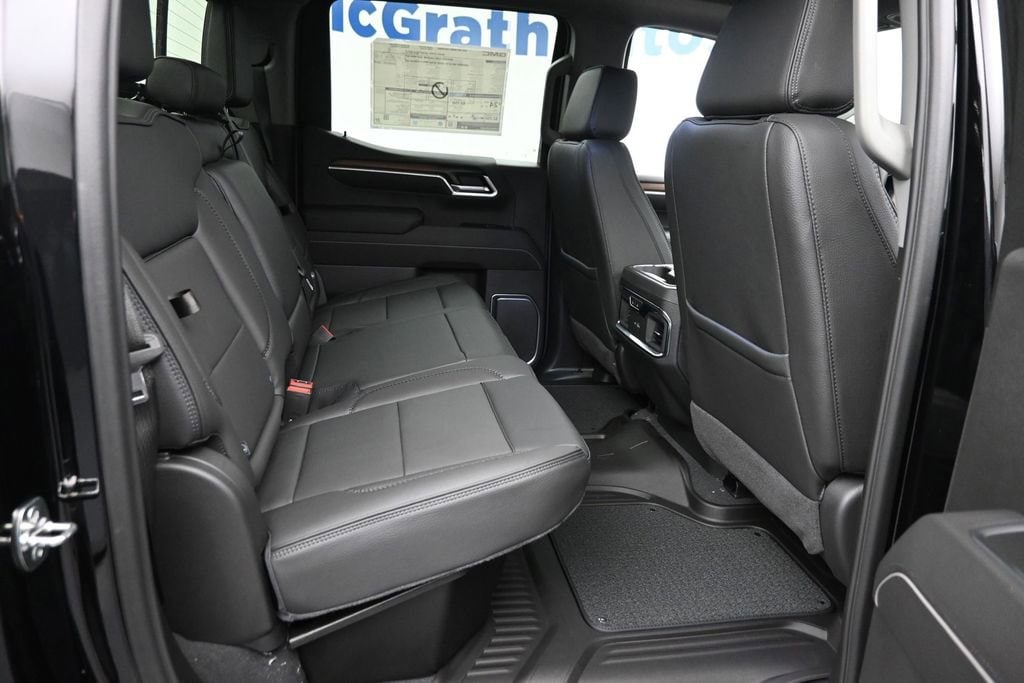 2026 GMC Sierra 1500 Denali - Photo 10