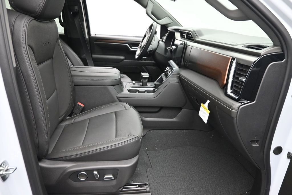 2026 GMC Sierra 1500 Denali - Photo 9
