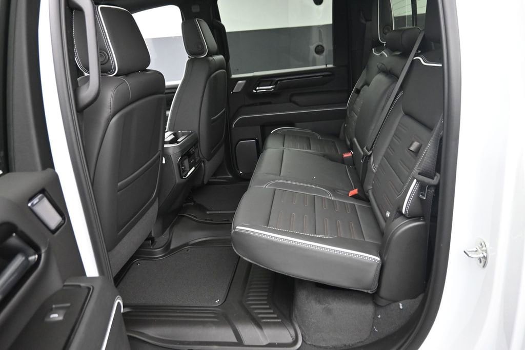 2026 GMC Sierra 2500HD AT4X - Photo 12