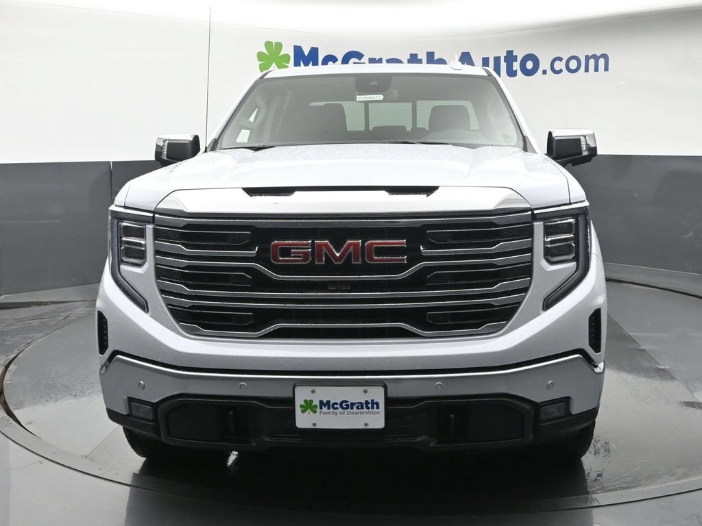 2026 GMC Sierra 1500 SLT - Photo 6