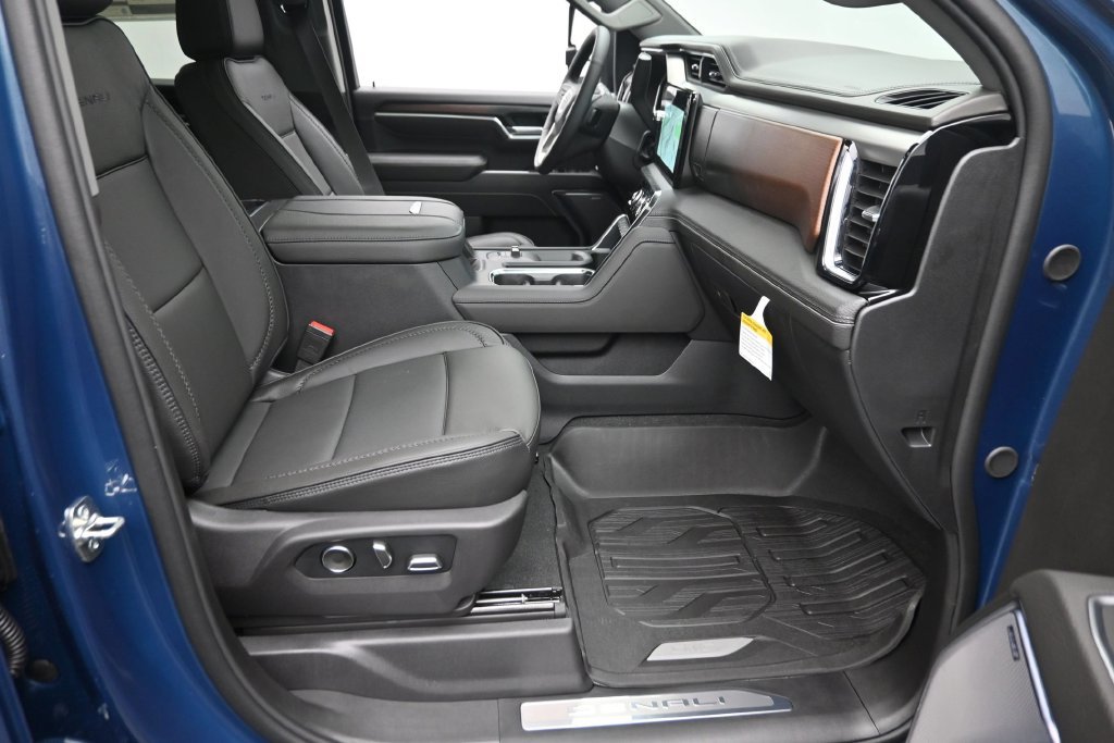 2026 GMC Sierra 2500HD Denali - Photo 9