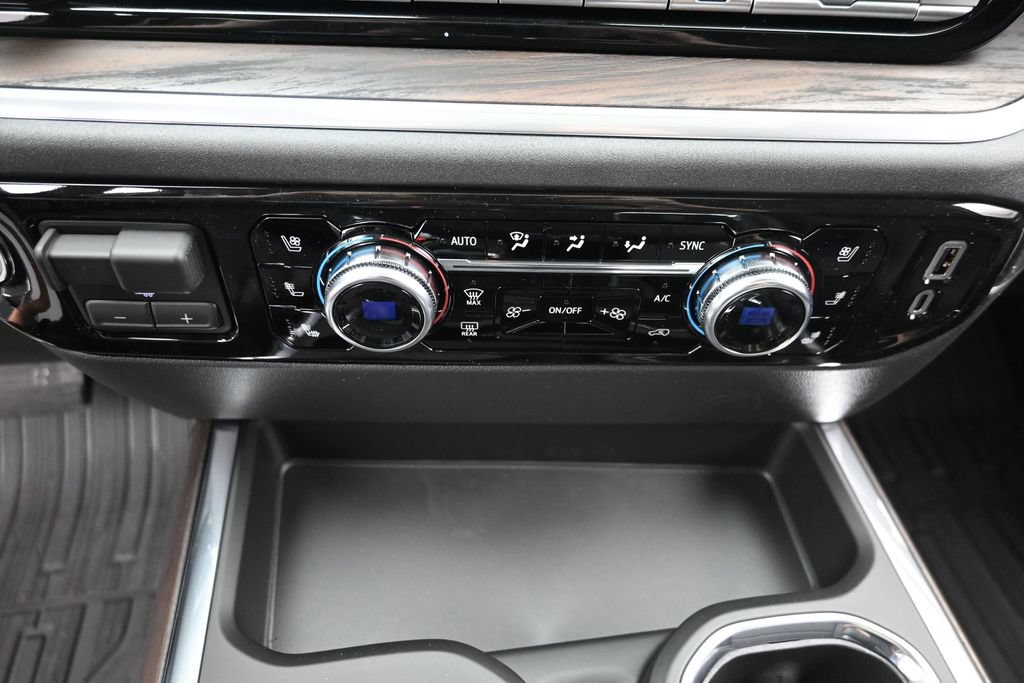2026 GMC Sierra 1500 SLT - Photo 20
