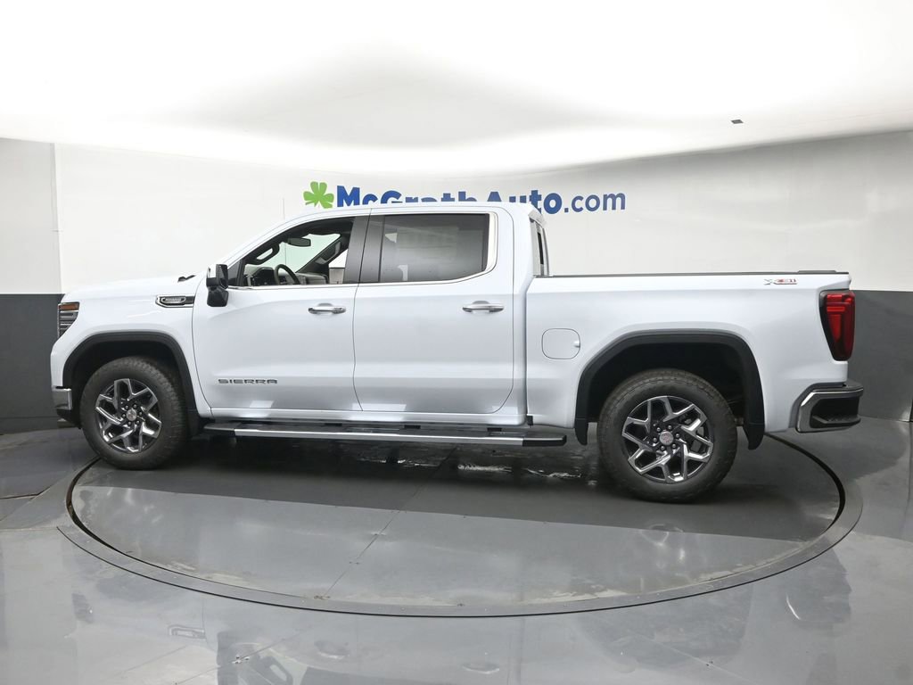 2026 GMC Sierra 1500 SLT - Photo 23