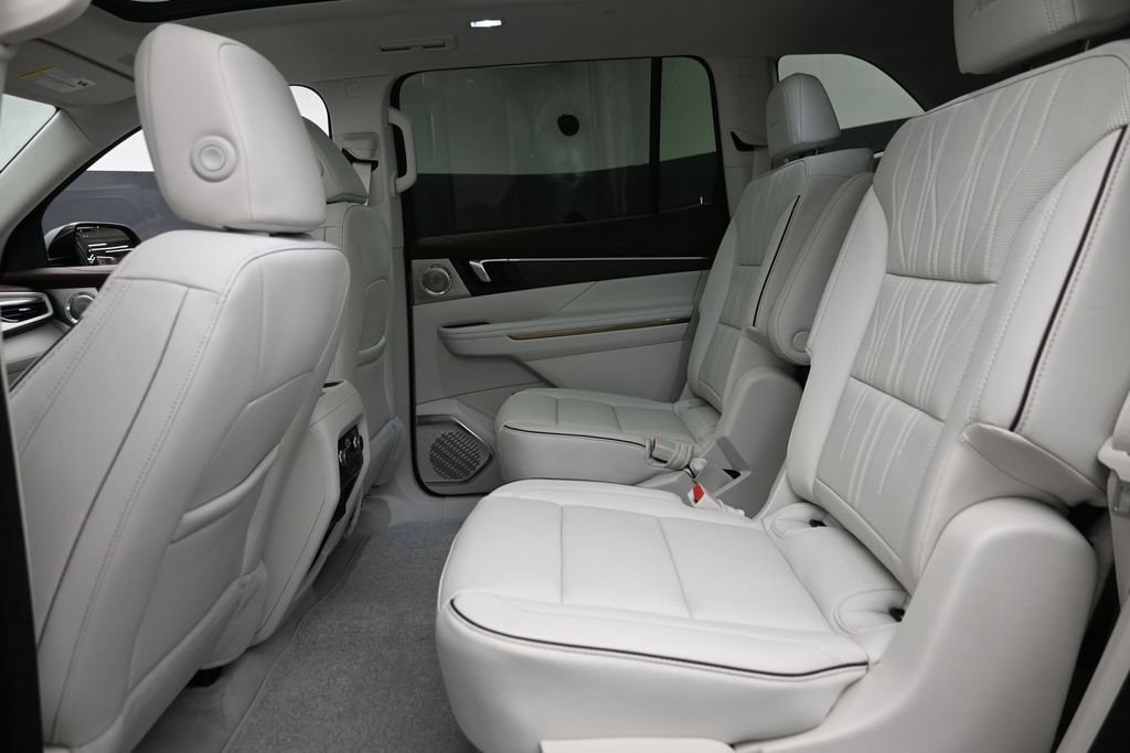 2026 Buick Enclave Avenir - Photo 15