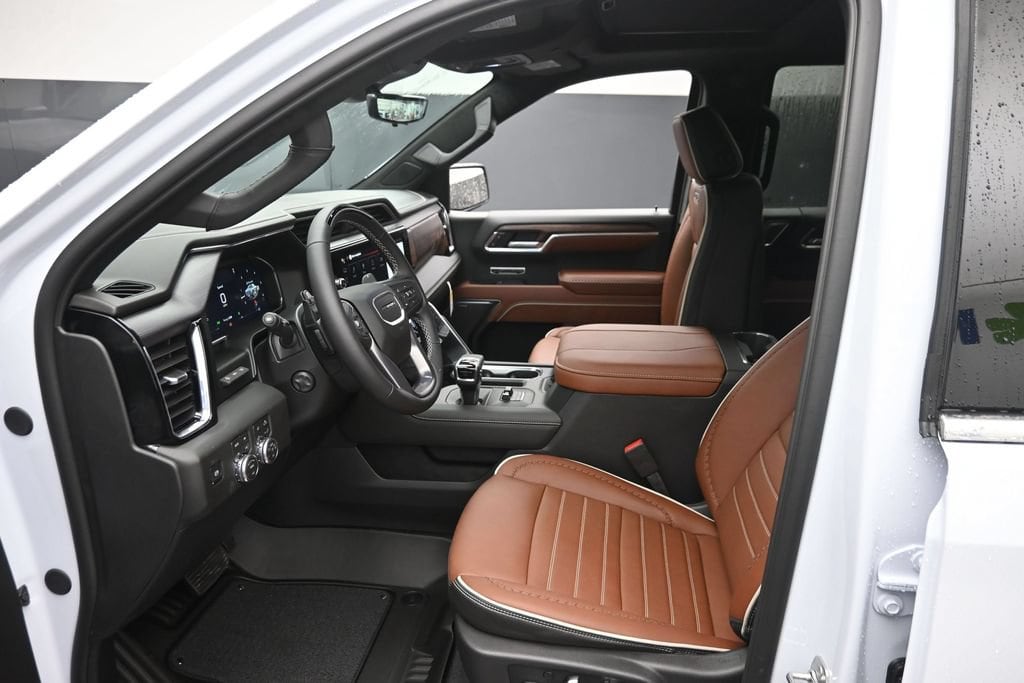 2026 GMC Sierra 1500 Denali Ultimate - Photo 16