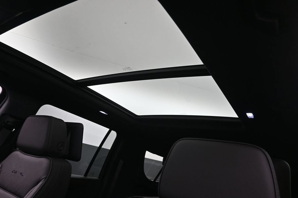 2026 GMC Yukon XL Denali - Photo 20