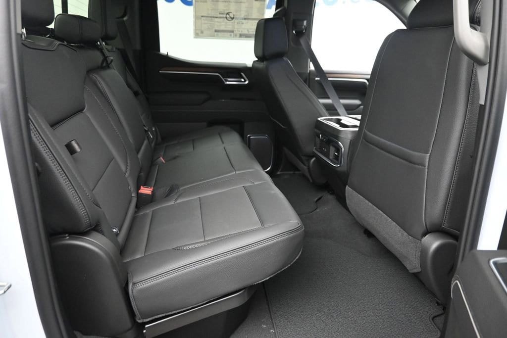2026 GMC Sierra 1500 Denali - Photo 10