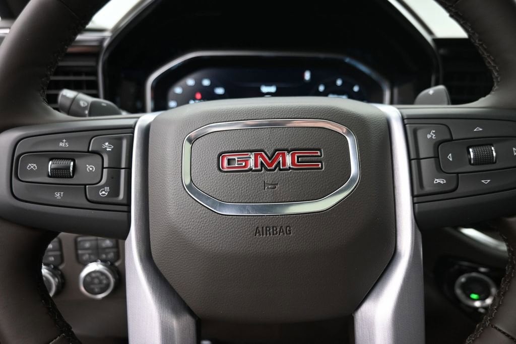 2026 GMC Sierra 1500 SLT - Photo 17