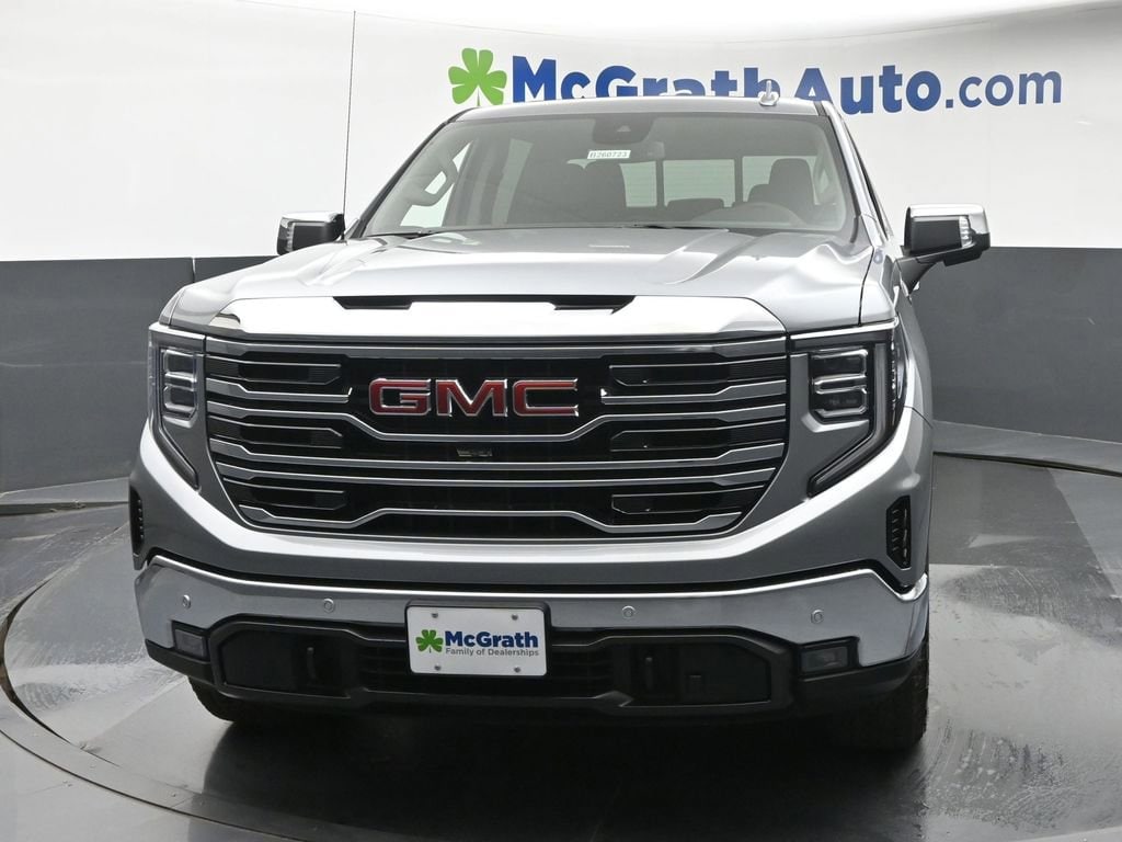2026 GMC Sierra 1500 SLT - Photo 6