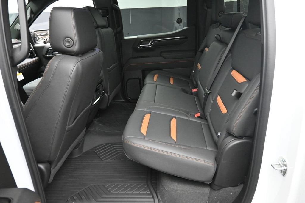 2026 GMC Sierra 1500 AT4 - Photo 12