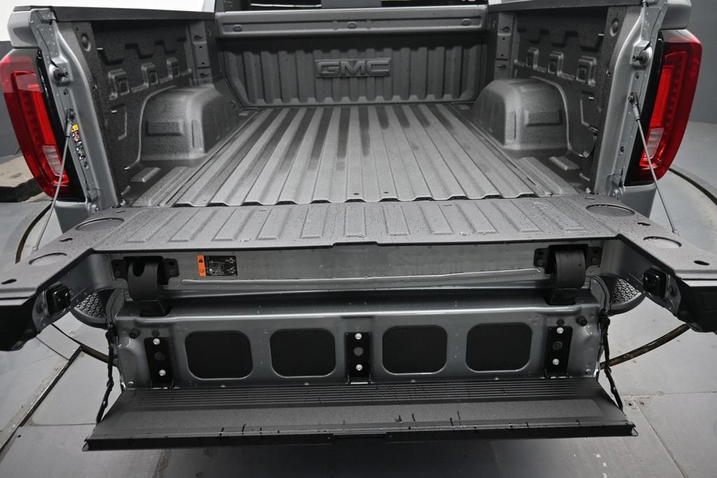 2026 GMC Sierra 1500 AT4 - Photo 11