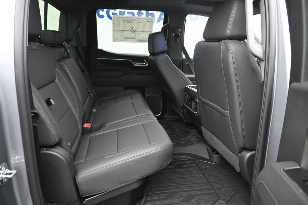2026 GMC Sierra 1500 SLT - Photo 10