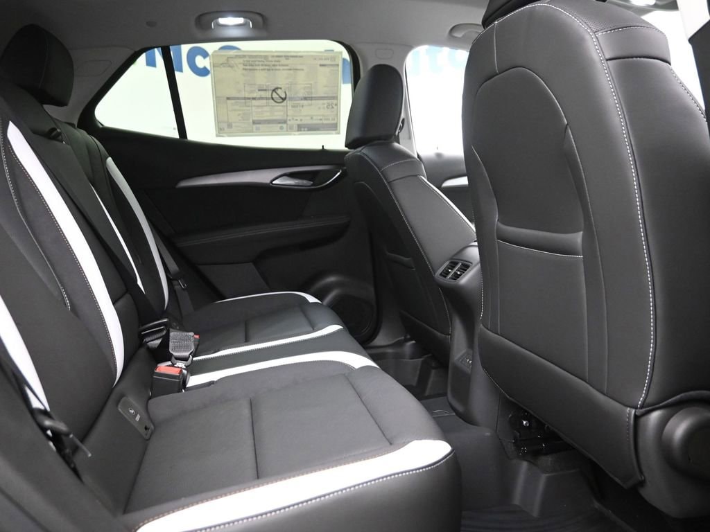 2026 Buick Envision Sport Touring - Photo 10