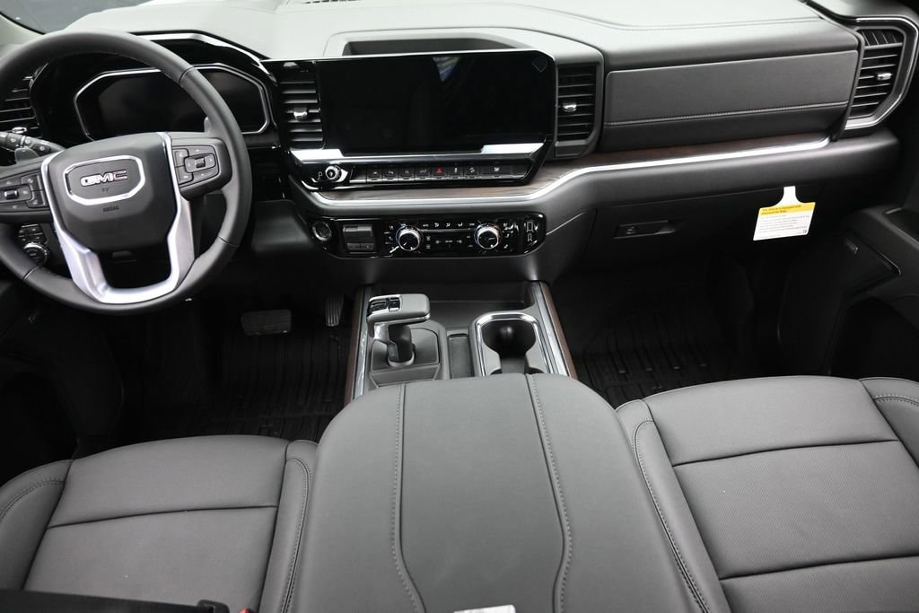 2026 GMC Sierra 1500 SLT - Photo 15