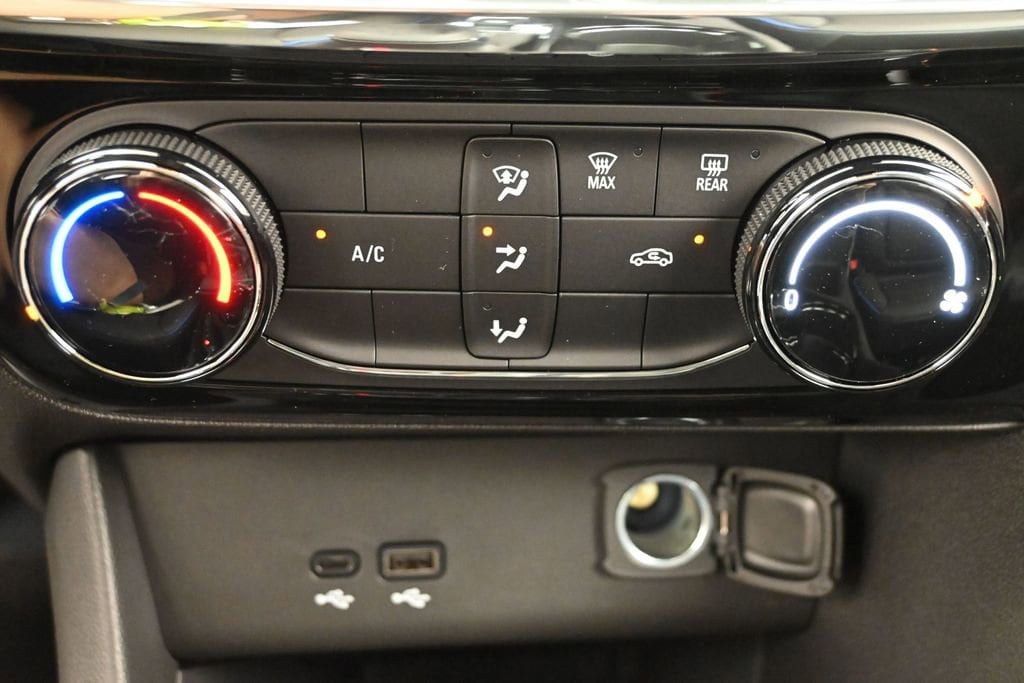 2026 Buick Encore GX Sport Touring - Photo 20