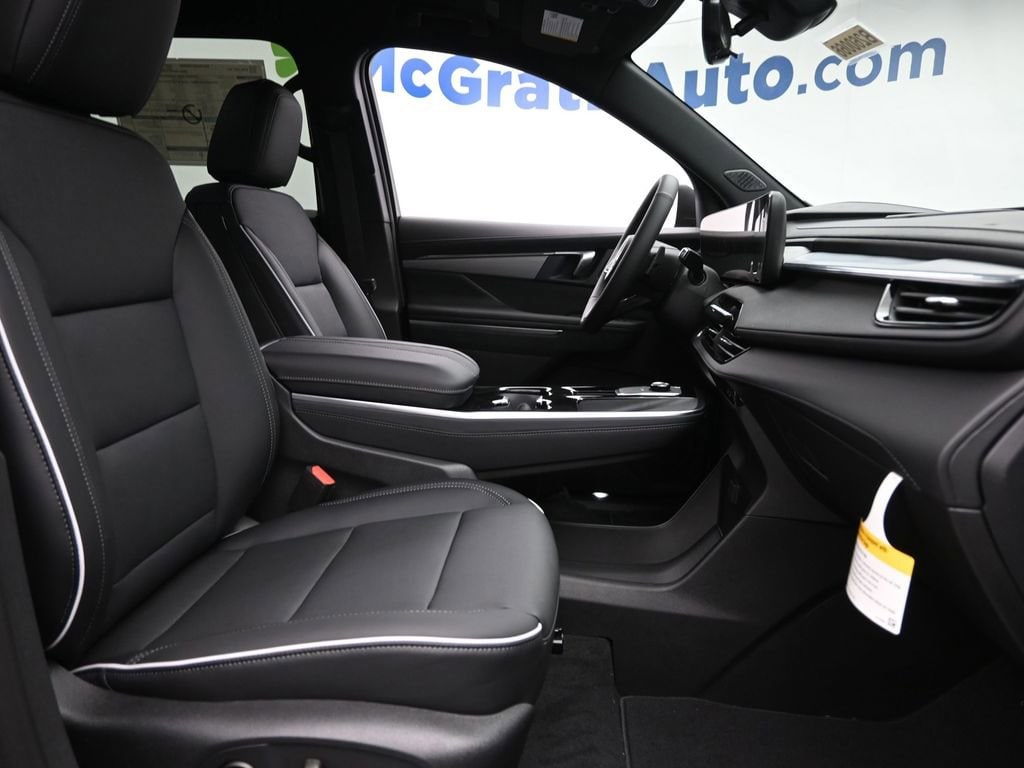 2026 Buick Enclave Preferred - Photo 7