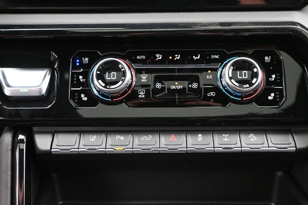 2026 GMC Sierra 2500HD AT4X - Photo 22