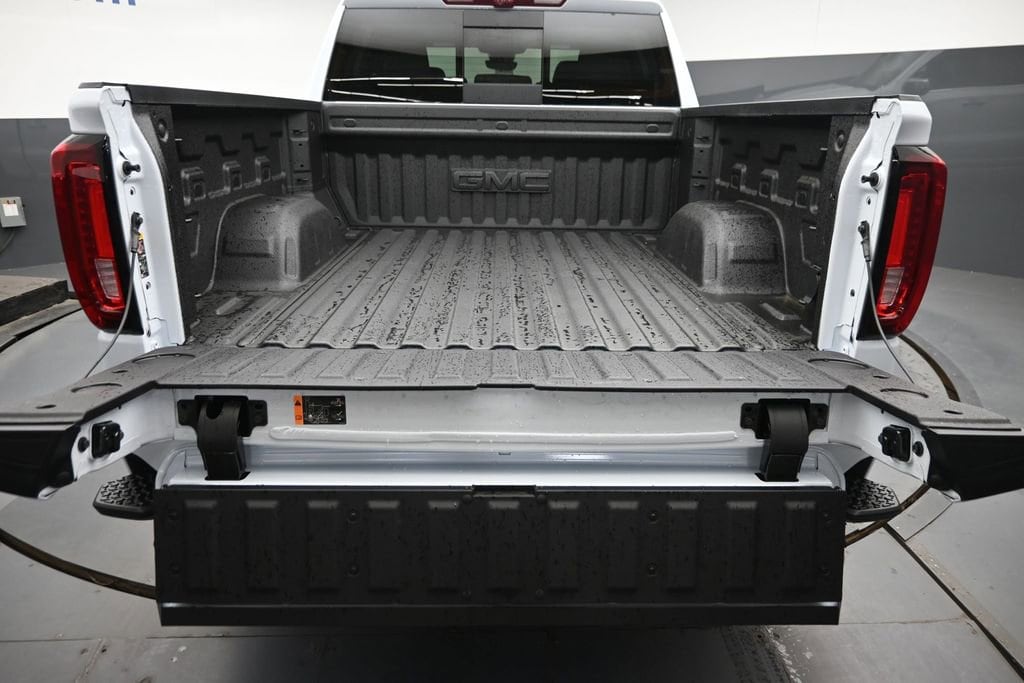2026 GMC Sierra 1500 Denali - Photo 11