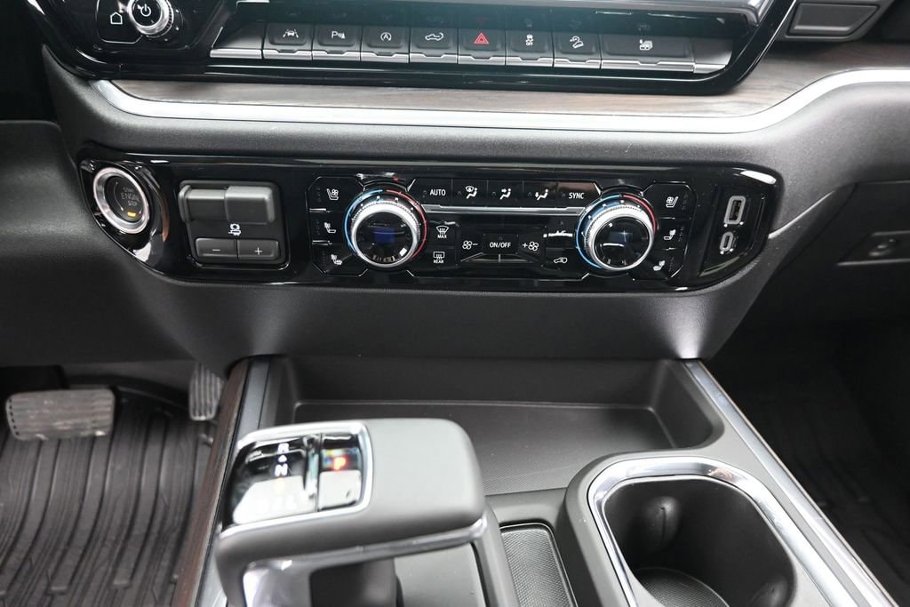 2026 GMC Sierra 1500 SLT - Photo 19