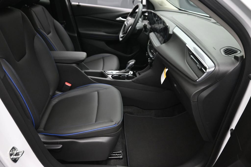 2026 Buick Encore GX Sport Touring - Photo 9