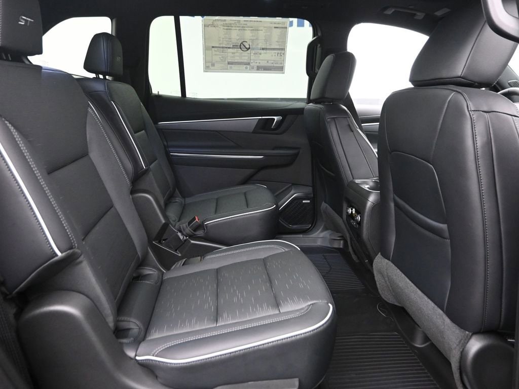 2026 Buick Enclave Sport Touring - Photo 10