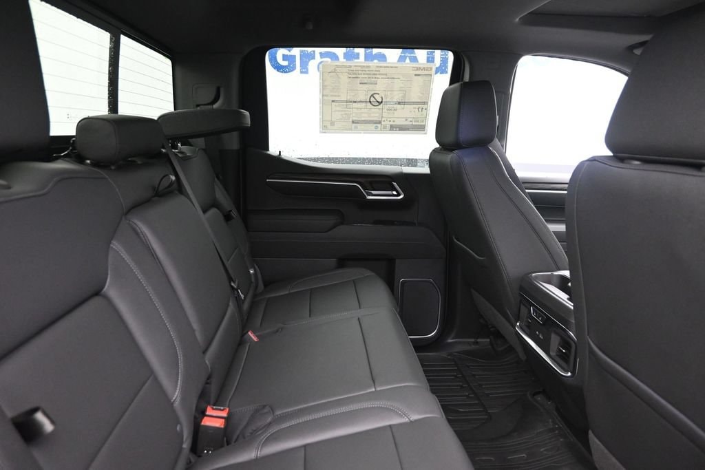 2026 GMC Sierra 1500 SLT - Photo 10
